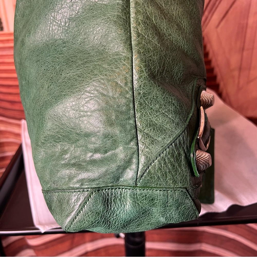 Balenciaga Motocross Classic Day Hobo Leather Bag, Authentic, Studded, Large 💚 - Picture 7 of 16